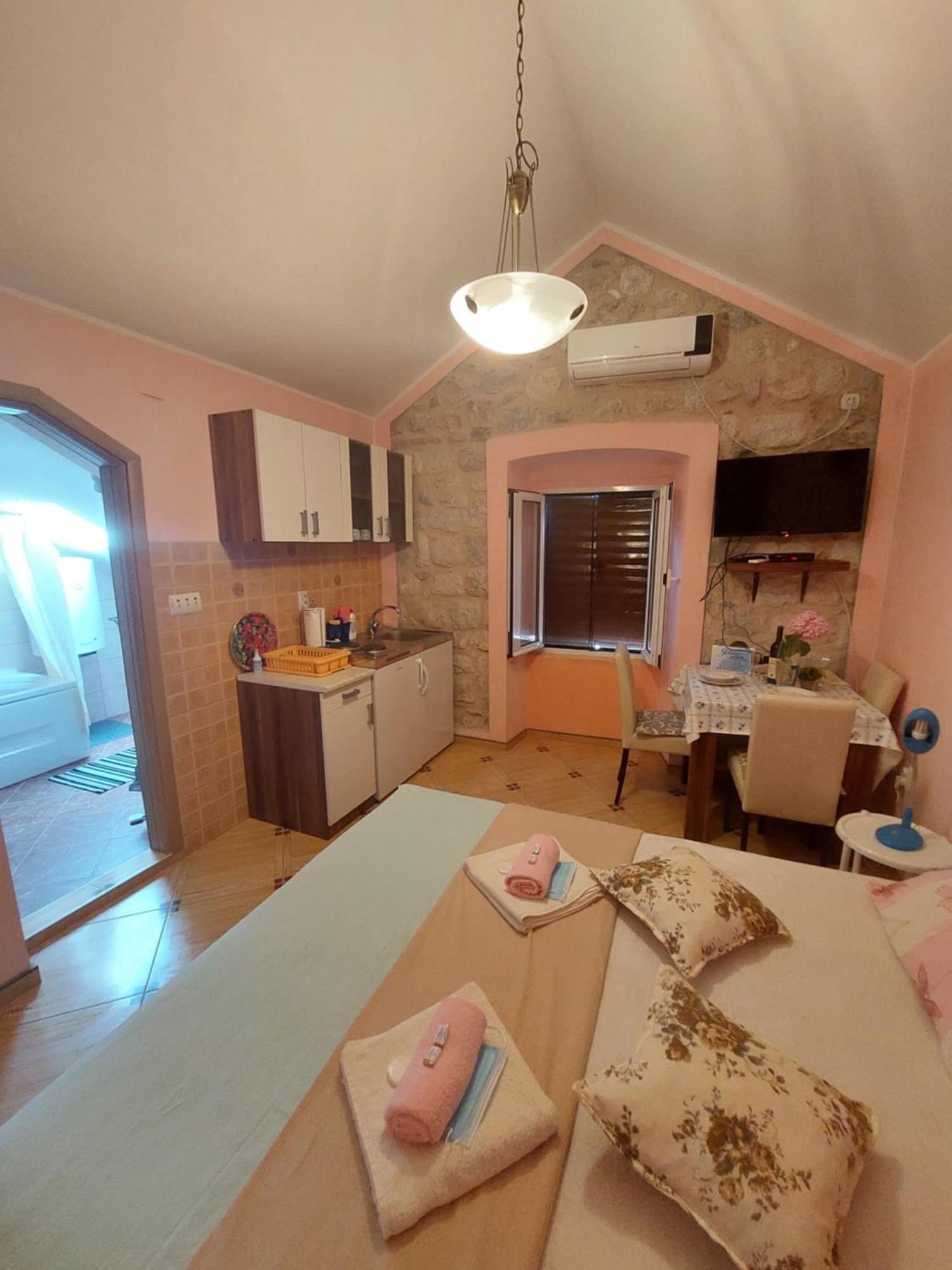 Apartments Jelena Kotor Værelse billede